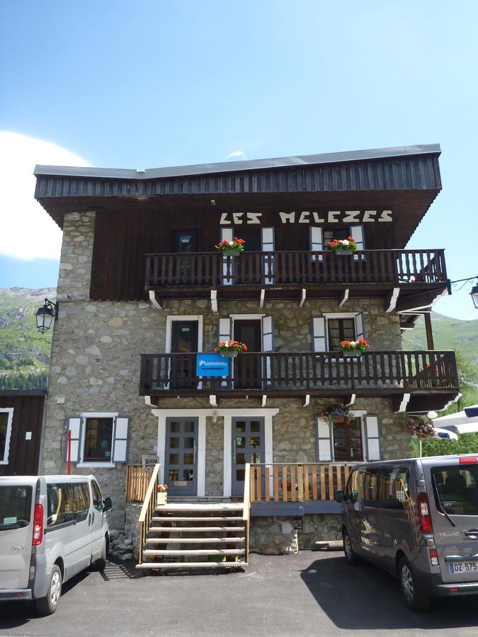 Chalet Les Melezes Bed & Breakfast ทีนเญอ ภายนอก รูปภาพ