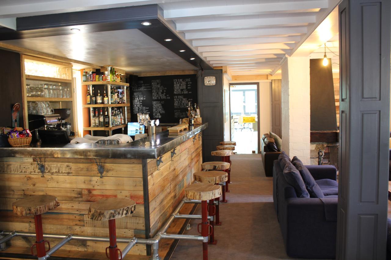 Chalet Les Melezes Bed & Breakfast ทีนเญอ ภายนอก รูปภาพ