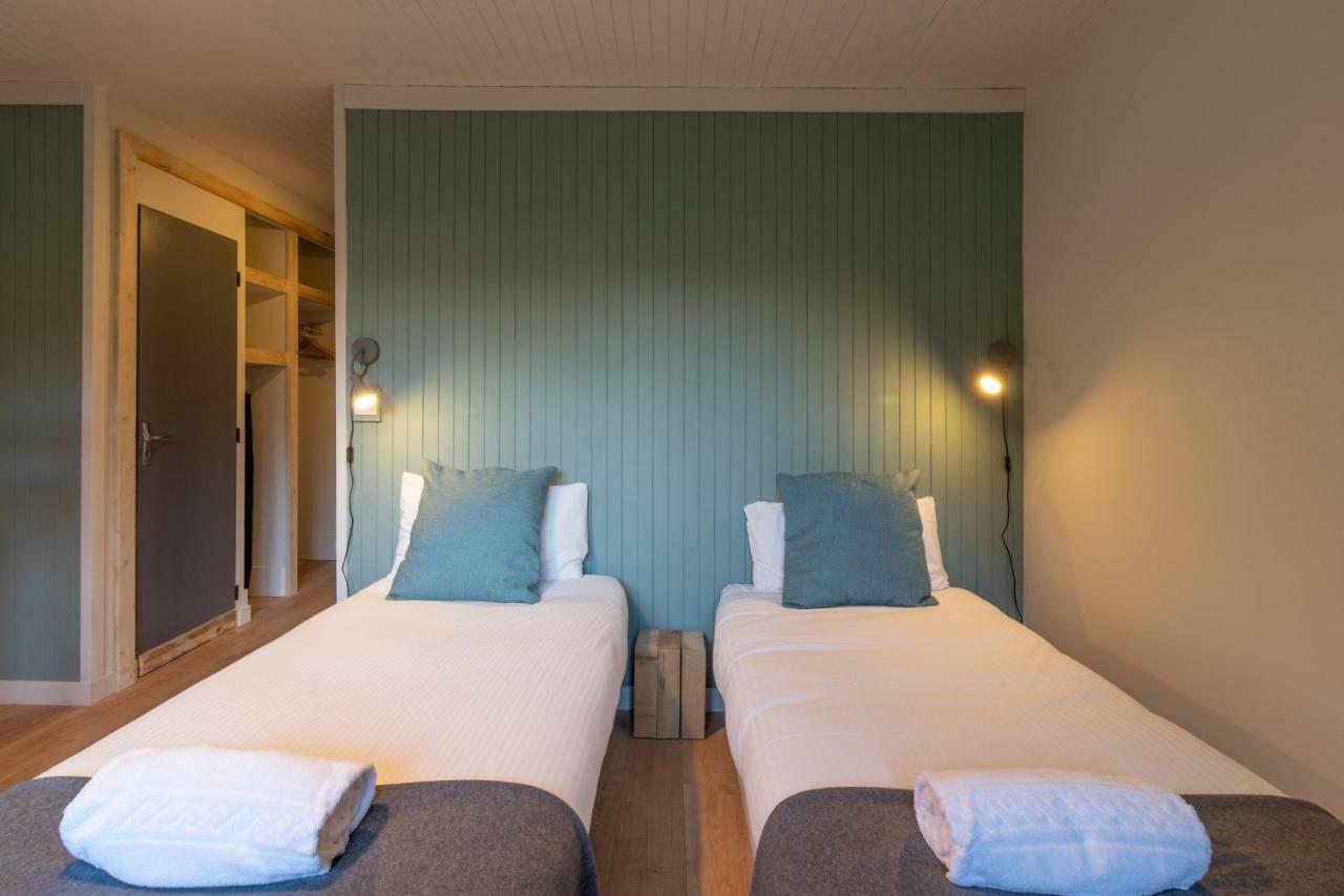 Chalet Les Melezes Bed & Breakfast ทีนเญอ ภายนอก รูปภาพ