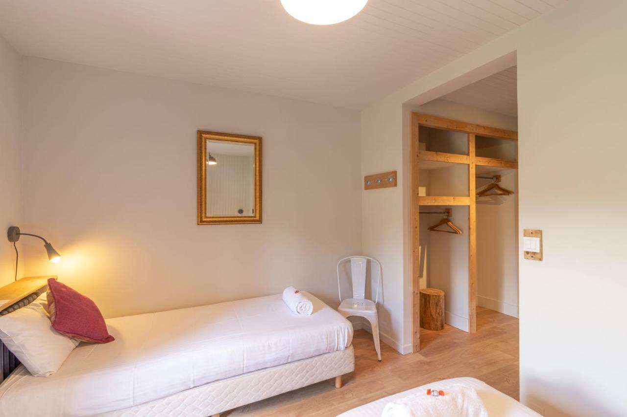 Chalet Les Melezes Bed & Breakfast ทีนเญอ ภายนอก รูปภาพ